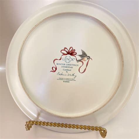 LENOX Winter Greetings Everyday CARDINAL Dinner Plates 10 75 McClung