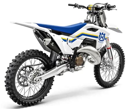 YA EN CONCESIONARIOS LAS EDICIONES HUSQVARNA HERITAGE 2023 DESTACAN