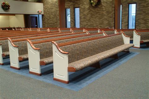 Church Pews For Sale In TN | Kivett's Fine Furniture