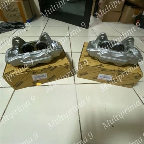 Jual Caliper Kaliper Rem Depan Kanan Kiri Fortuner Vrz Hilux Revo Set