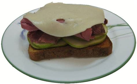 Low Sodium No Salt Unsalted Roast Beef Lacey Swiss And Pear Sandwich