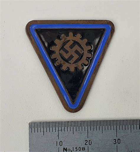 Wwii German Labour Front Daf Womens Badge Trade In Military