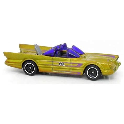 Hot Wheels Batman TV Series Batmobile Universo Hot Wheels