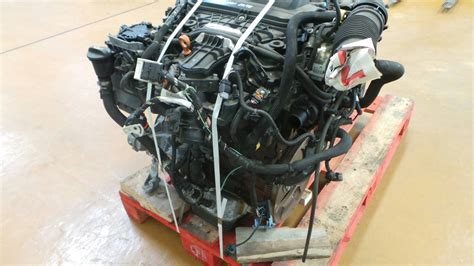 Moteur PEUGEOT 5008 0U 0E 2 0 HDi RH02 4025398 B Parts