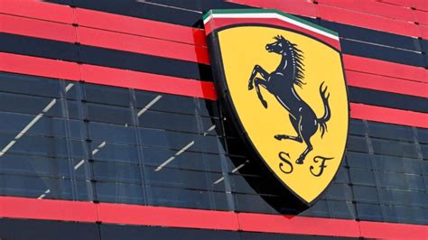 Espectacular Ferrari Presenta Su Nuevo Monoplaza Para La Temporada