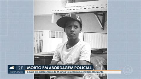 Vídeo Corpo de adolescente morto em abordagem policial é enterrado em