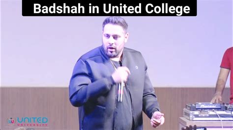 Badshah Live Stage Show In United College Badshah In United College