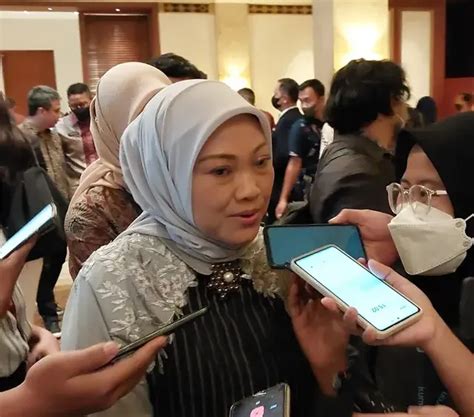 Polusi Jakarta Mencekam Menaker Siapkan Aturan Kerja Dari Rumah Untuk