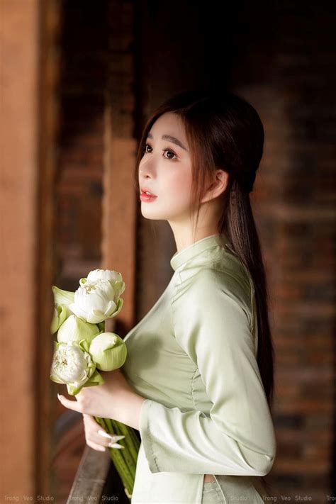 Hot Girl Kim Khánh búp bê đời thực Trang thông tin Hotgirl Việt Nam