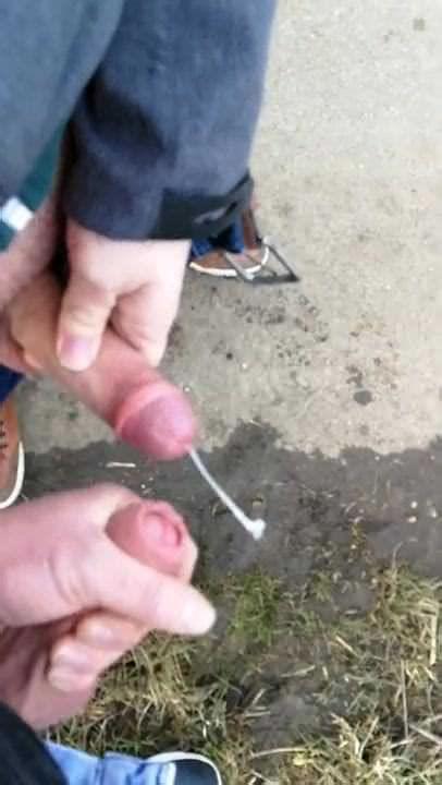 Zusammen Abspritzen Outdoor Cocks Cum Free Gay HD Porn XHamster