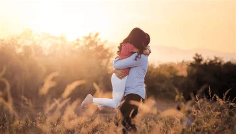 Different Types Of Hugs With Pictures And Their Meaning Atelier