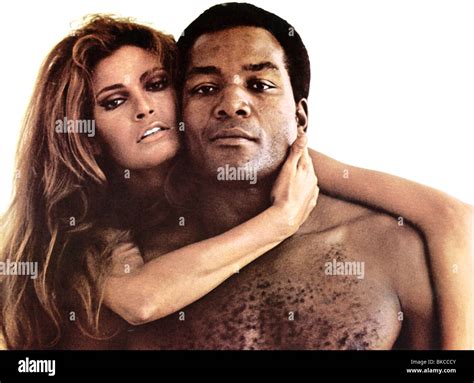 Raquel Welch Jim Brown 100 Rifles