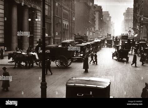 1890s 1900s TURN OF CENTURY NEW YORK CITY STREET SCENE PEDESTRIANS ...