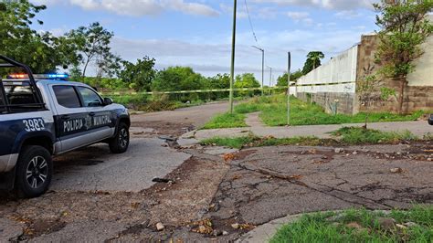 Omar Geovanny Es Uno De Los Dos Hombres Emplayados Y Asesinados En