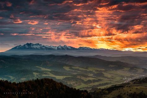 Widok Na Tatry Z Wysokiej Natural Landmarks Landmarks National