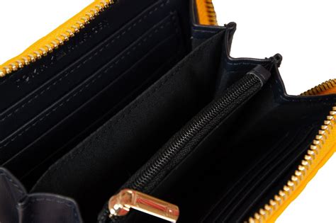 TOMMY HILFIGER women's wallet with logo article AW0AW14342 iconic tommy ...