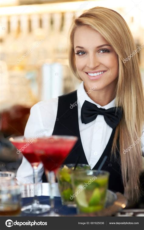 Woman Bartender Waitress Cocktails Restaurant Happy Hour Hospitality