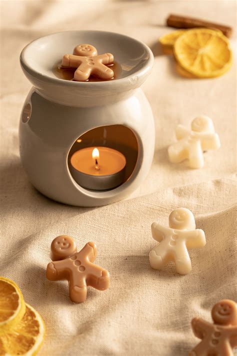 Gingerbread Man Soy Wax Melts Stocking Filler Winter Christmas Wax