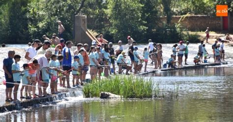 179 niñ s toman parte en el recuperado Concurso de Pesca Infantil