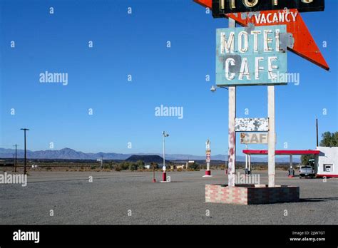 Old Gas Station Roys Motel And Cafe Amboy Stock Photo Alamy