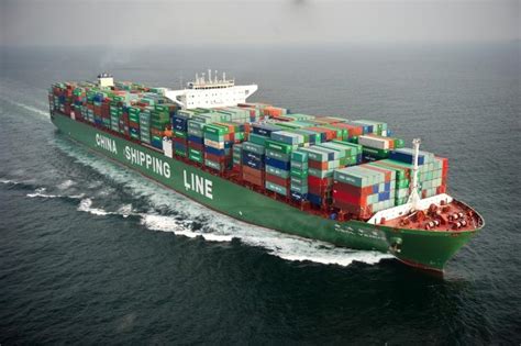 China Shipping Container Lines orders eight 13,500-TEU container ships - VesselFinder