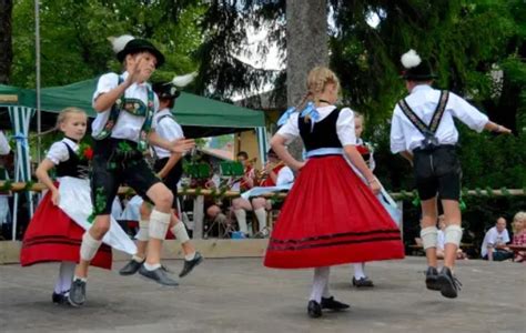 7 Popular Traditional German Dances - City Dance Studios