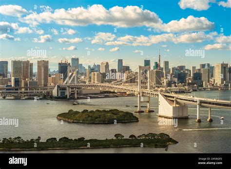 Rainbow Bridge In Odaiba Tokyo Japan Stock Photo Alamy