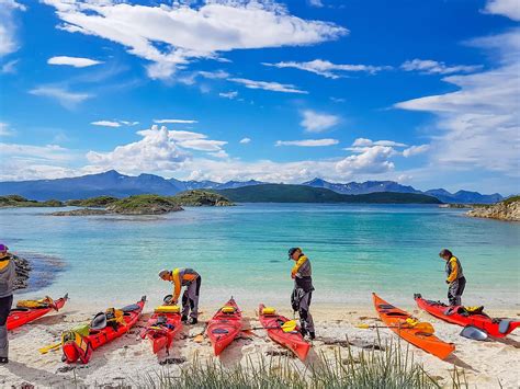 Kayak trip with lunch and sauna at Sommarøy from Tromsø with Arctic