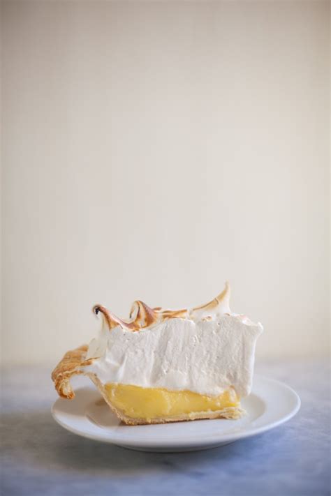 Lemon Honey Meringue Pie Zoëbakes