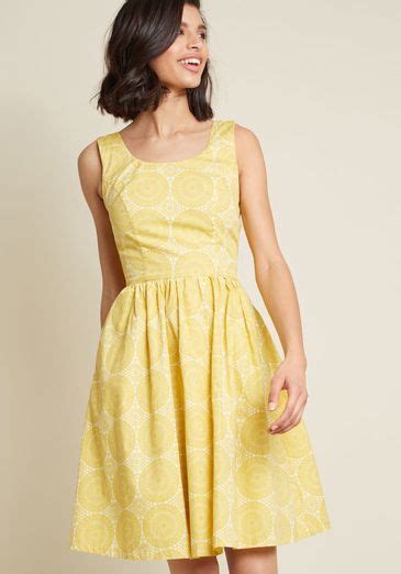 15 Flattering Summer Dresses For A Big Bust And Tummy That You Will Love Designer Summer