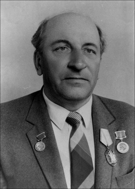 Официальный сайт ИНЭОС РАН - V.A.Sergeev
