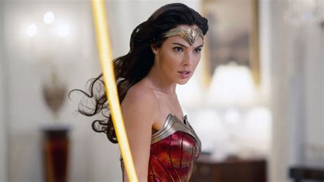 Gal Gadot Feels Empowered After Wonder Woman 3 Cancellation