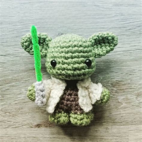 Crochet Baby Yoda Amigurumi With Lightsaber In Hand Pattern Clairea