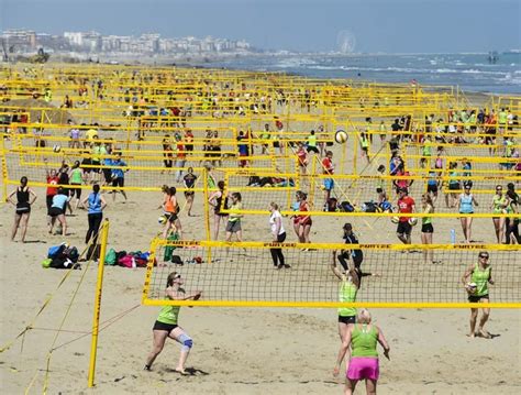 A Riccione Il Festival Del Beach Volley Campi Da Gioco Sulla