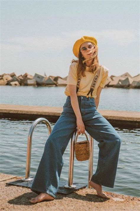 Hot Sexy Saray Luis Martin Bikini Pics