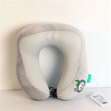 ALMOHADA DE CUELLO EN FORMA DE U VISCOELÁSTICA MANZANA MUMUSO