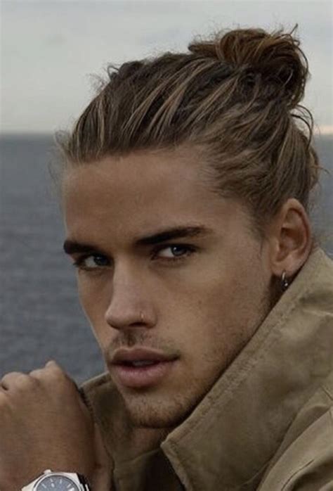 Pin By Reg4711 On Models Männlich Men Blonde Hair Long Hair Styles