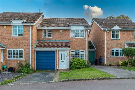 Lower Earley Reading 3 Bed Semi Detached House Heacham Close Rg6