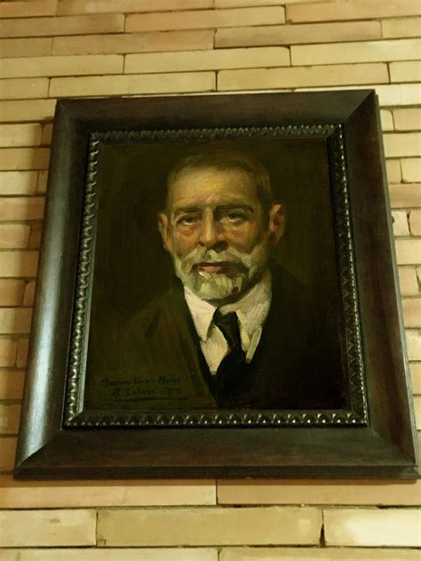 Pintor Alejandro Cabeza Maximiliano Macias