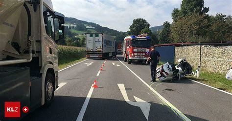 Bei Stubenbergsee Motorradfahrer übersah Pkw Lenker schwerverletzt