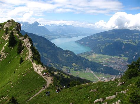 10 Best Places To Visit In Switzerland Interlaken Schweizer Alpen