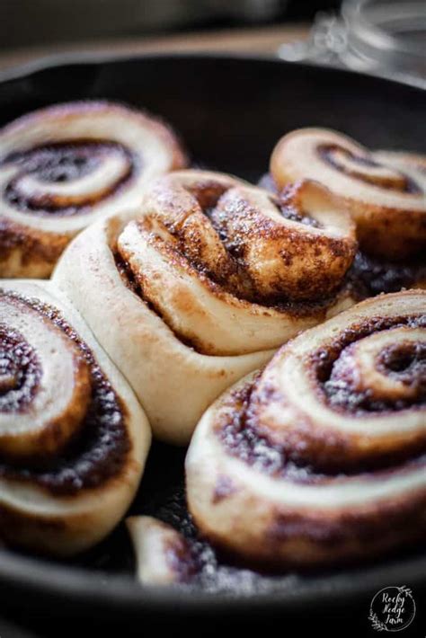 Cast Iron Skillet Cinnamon Rolls Rocky Hedge Farm