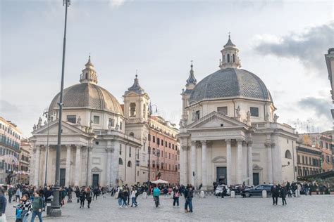 Iglesias Gemelas De Santa Maria Di Montesanto Y Santa Maria Dei