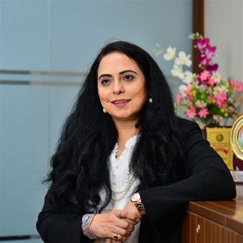 Meet Supriya Badve CEO At Xara Flowers