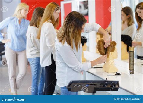 Open Championship Professional Hairdressers Stock Image - Image of ...