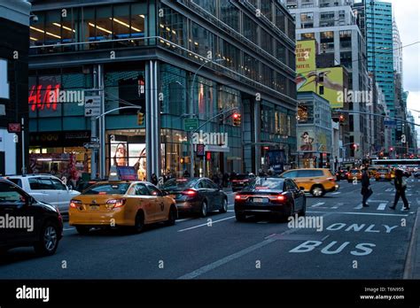 Lexington Avenue Downtown Manhattan New York City Usa Stock Photo