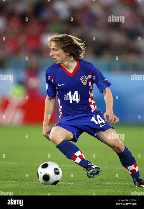 LUKA MODRIC CROATIA & DINAMO ZAGREB ERNST-HAPPEL STADIUM VIENNA AUSTRIA ...