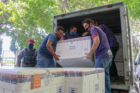 Ceará recebe mais 270 9 mil doses de vacinas contra Covid incluindo o