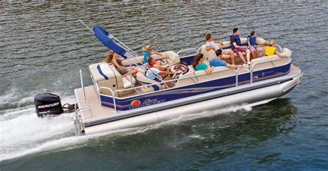 Cayuga Lake Boat Rentals | New York