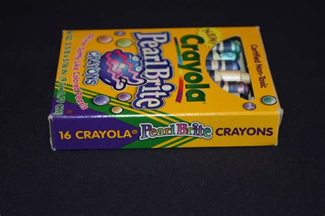 1997 Crayola Pearl Brite Crayons X11 Star Brite Crayons X5 W Pearl Brite Box 71662035167 Ebay